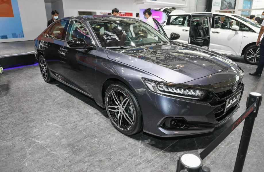 Honda Accord 2025 Yage 1.5t Fuel Car Second-Hand Stock Cars - Image 6