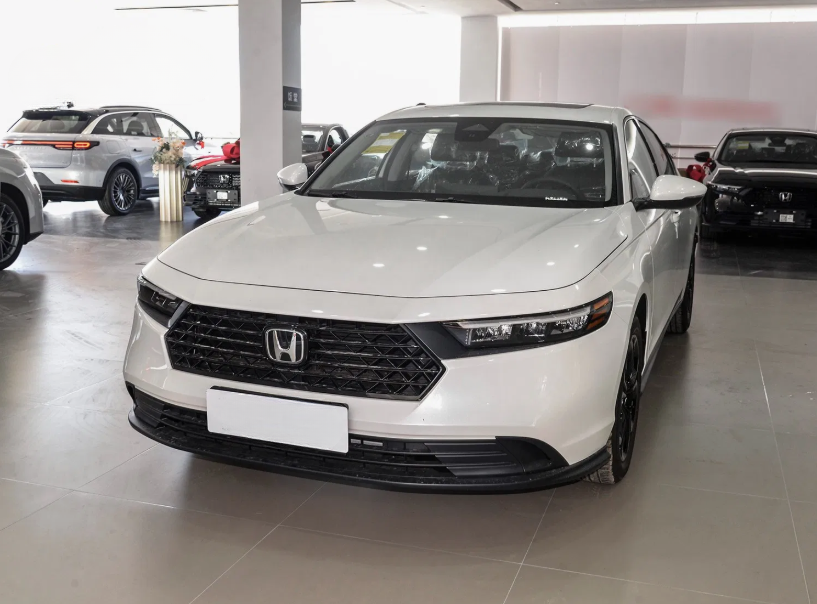 2024 Honda Accord Cheap Price 1.5L 1.8L CVT Used Sedan Fuel-Equipped Vehicle Honda Gasoline Cars Used Vehicles - Image 5