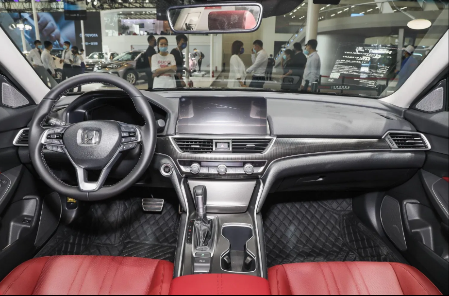 Honda Accord 2025 Yage 1.5t Fuel Car Second-Hand Stock Cars - Image 3
