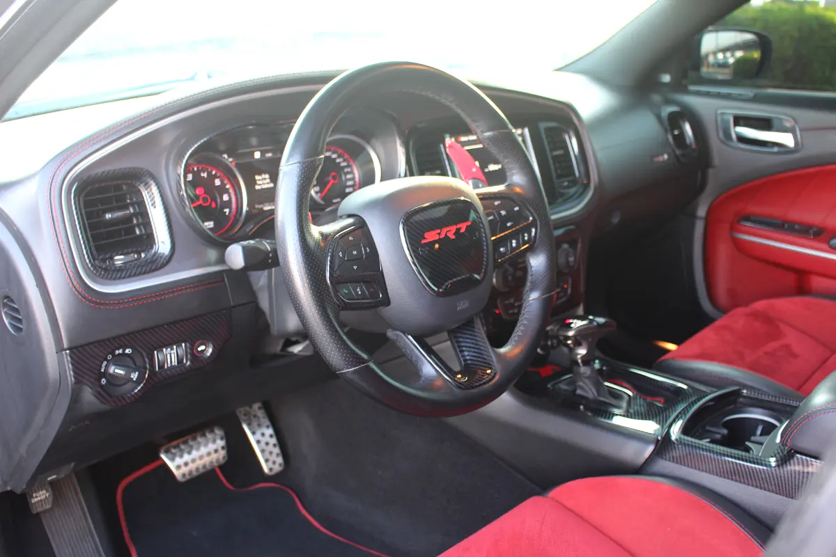 Dodge Charger SRT 392 2021 - Image 17