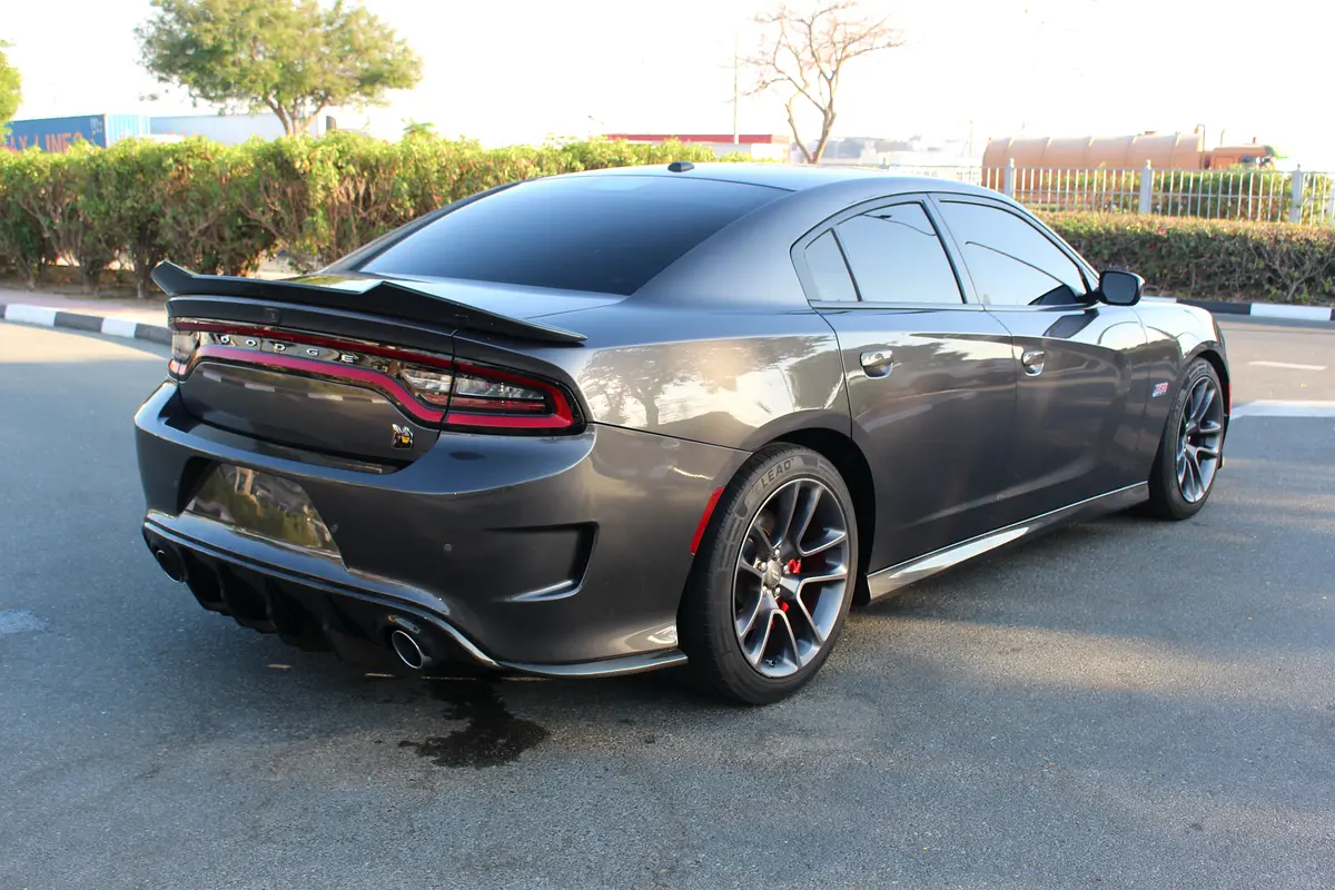 Dodge Charger SRT 392 2021 - Image 18