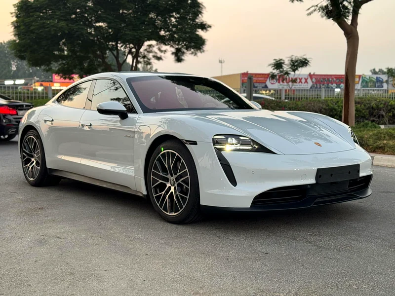 2023 Porsche Taycan Standard GCC SPEC WC - Image 5