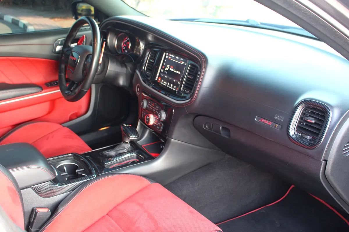 Dodge Charger SRT 392 2021 - Image 13