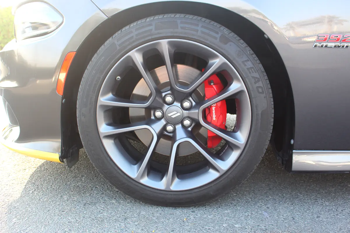 Dodge Charger SRT 392 2021 - Image 16
