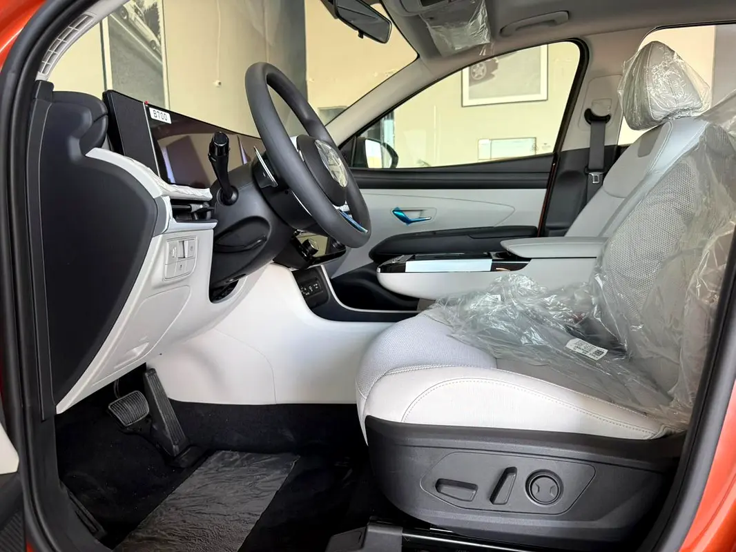 Hyundai Tucson GLS Plus 2025 | GCC | Panoramic Roof - Image 11