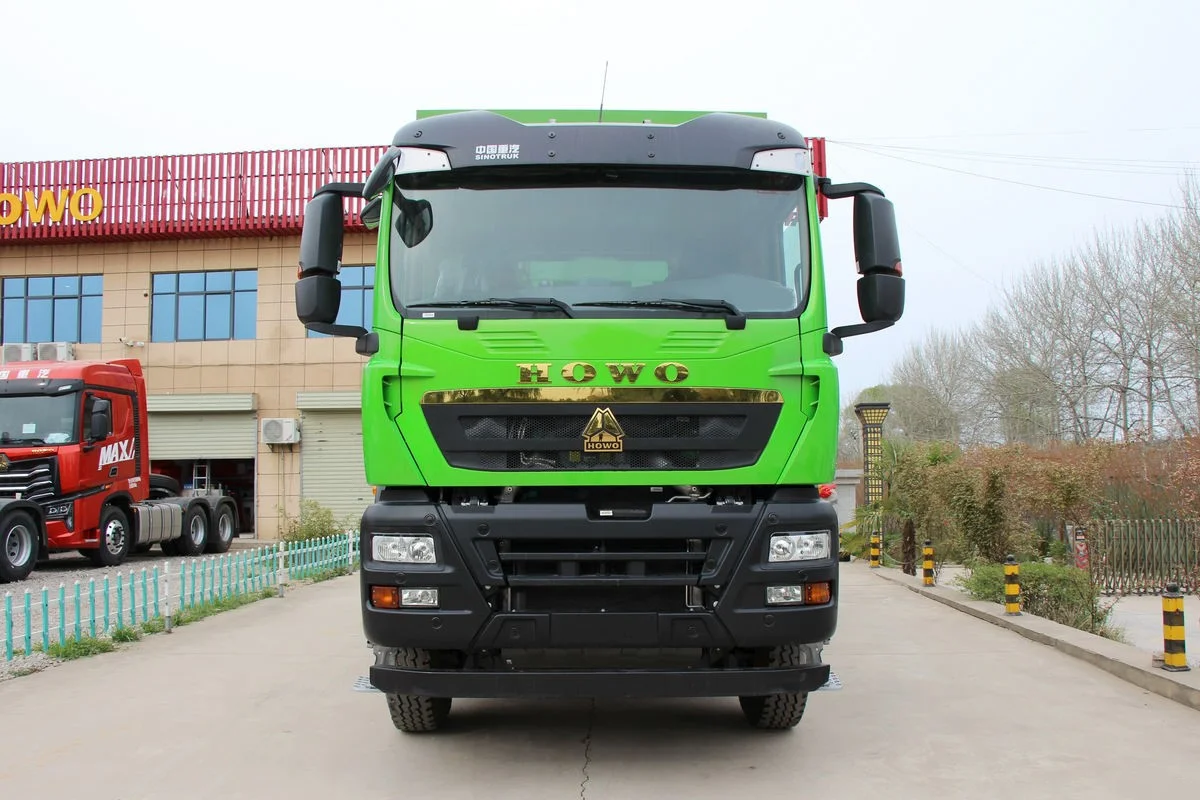 Sinotruk HOWO TX 460HP 8X4 Dump Truck