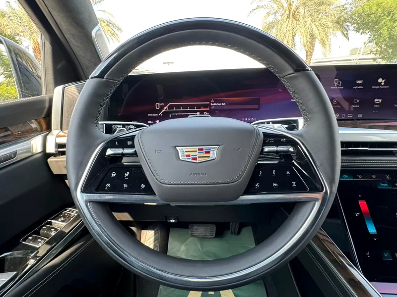 2025 Cadillac Escalade Platinum Sport 4WD - Image 11