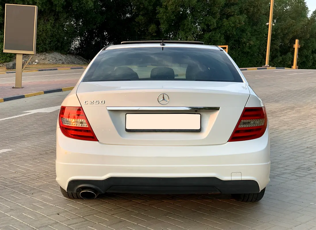 Mercedes-Benz C-Class C250 2013 - Image 3
