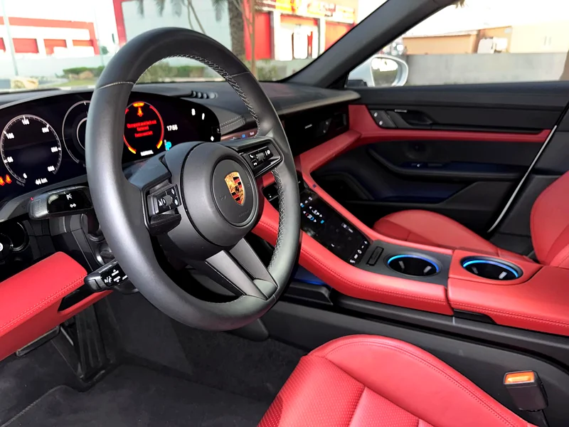 2023 Porsche Taycan Standard GCC SPEC WC - Image 4