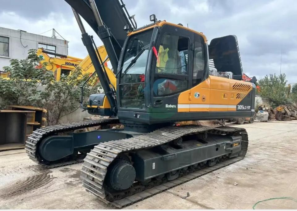 Good condition used hyundai r305-9t excavator with cheap price