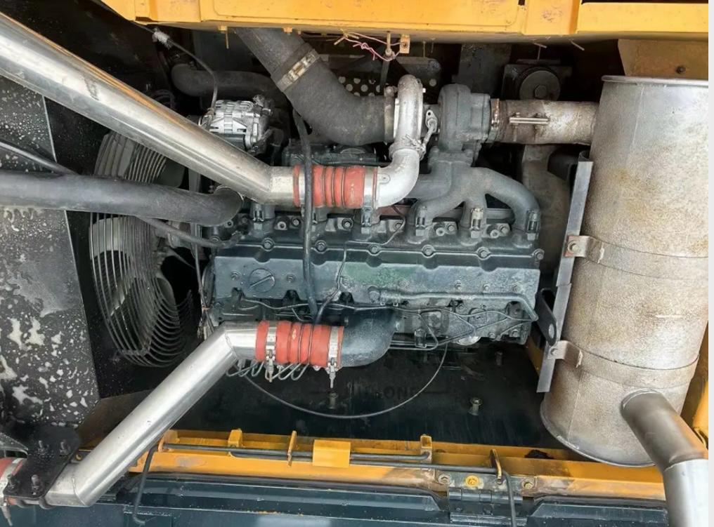 Good condition used hyundai r305-9t excavator with cheap price - Image 11